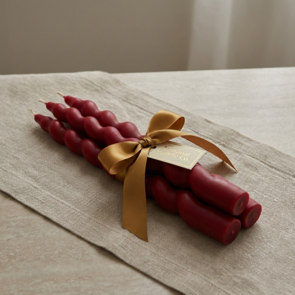 Pearl Taper – Elegant Taper Candle